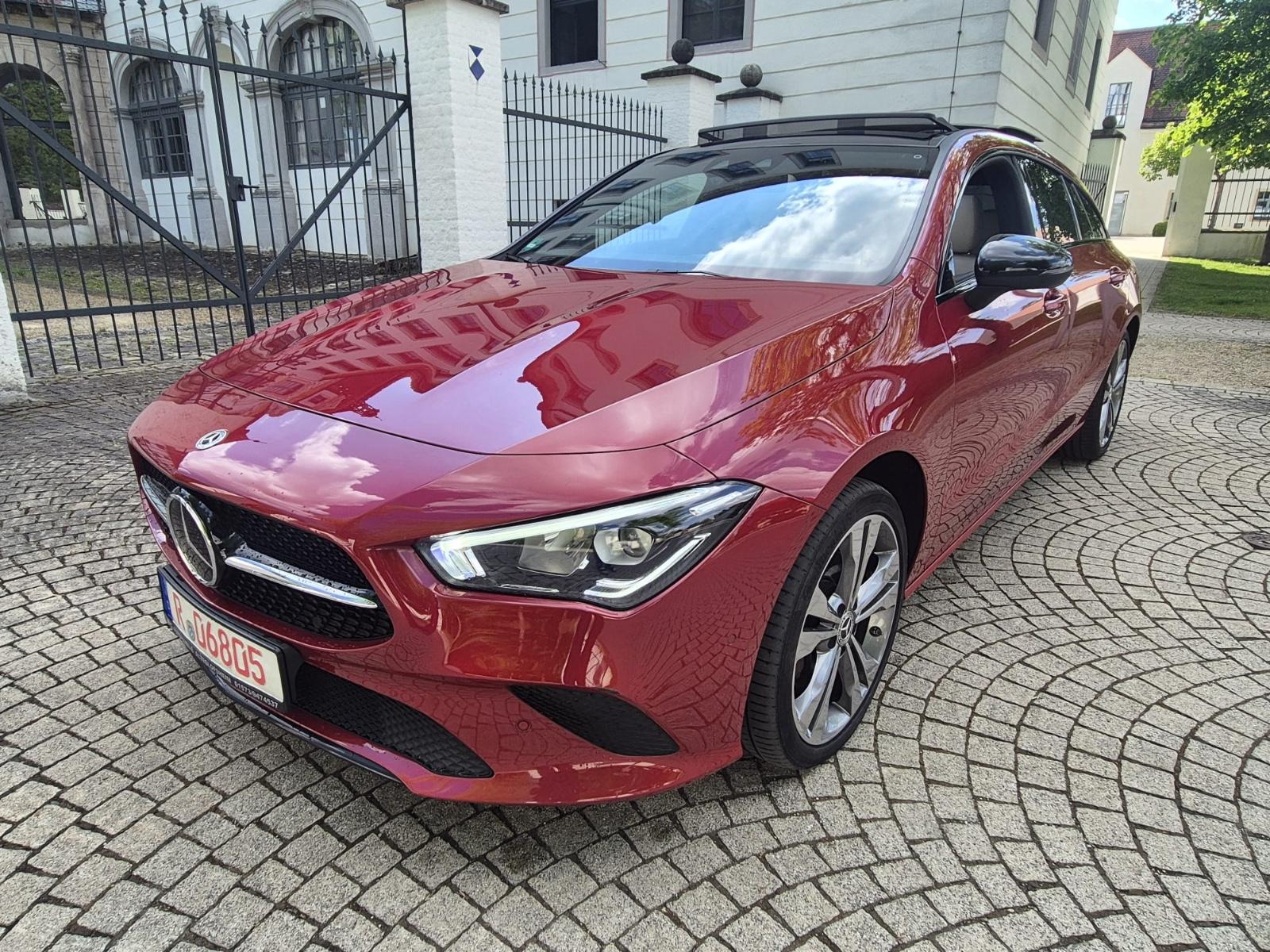 Mercedes-Benz CLA 200 Shooting Brake
