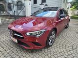 Mercedes-Benz CLA 200 Shooting Brake - rote Mercedes-Benz CLA 200 Shooting Brake