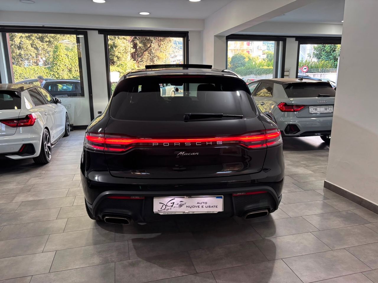 Porsche PORSCHE MACAN 2.0 265CV TETTO-NAVI-LED imagem 3