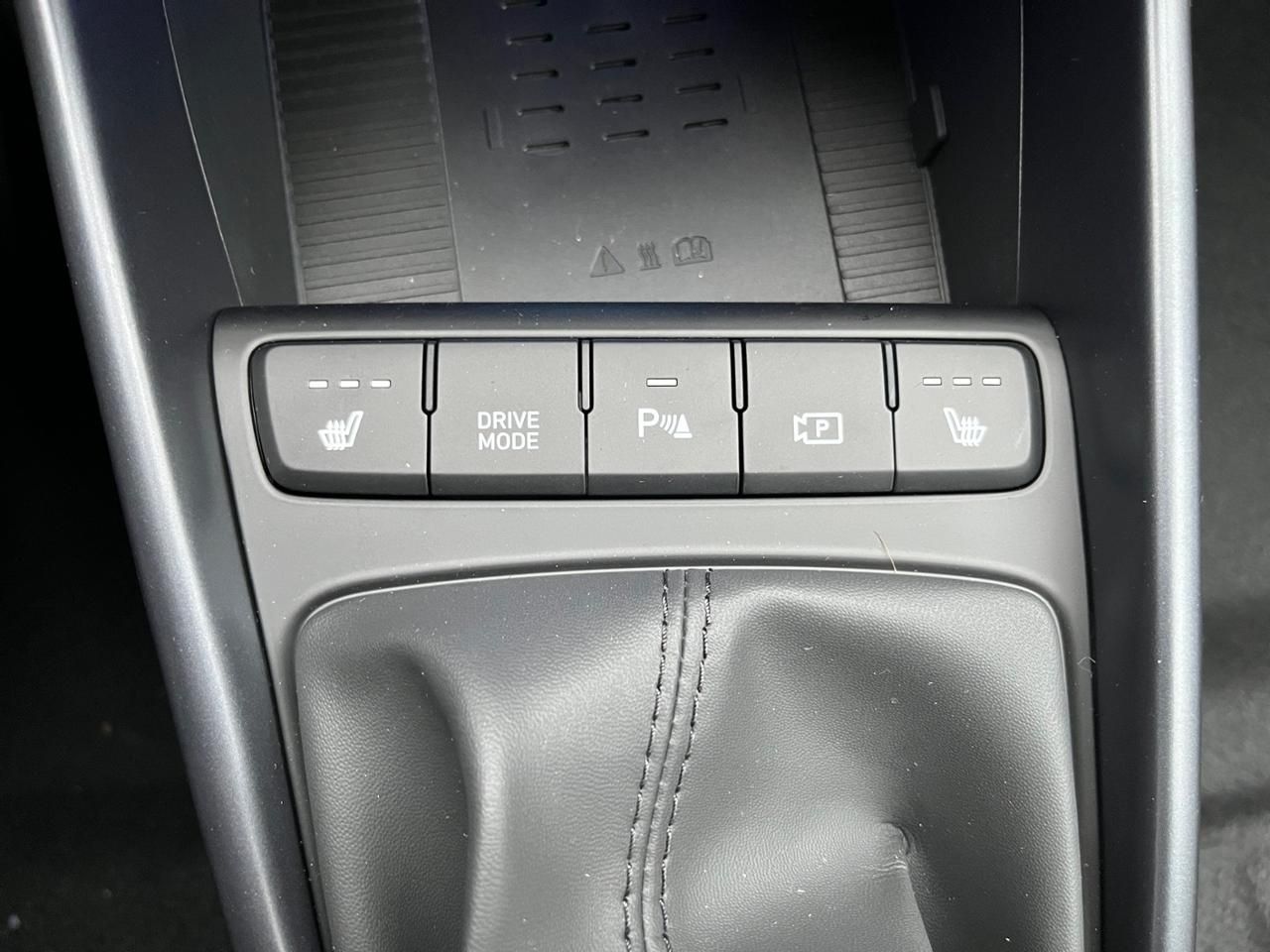 Fahrzeugabbildung Hyundai i20 PRIME *Dachlackierung* *CARPLAY*BT*KLIMAA*