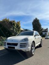 Porsche Cayenne Diesel 3.0l V6 Facelift Weiß - Porsche Cayenne in Karlsruhe