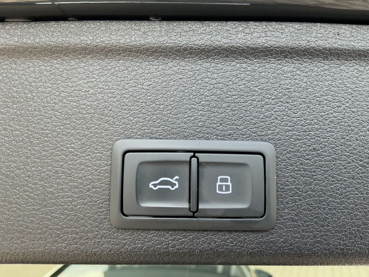 Audi A4 - Bild 15