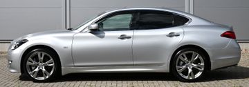 Nissan Fuga 3,7 GT Type S – Bild 1