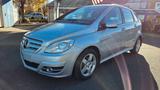 Mercedes-Benz B 160 B TÜV & Kupplung NEU - gebrauchte Mercedes-Benz B 160 aus dem Jahr 2009