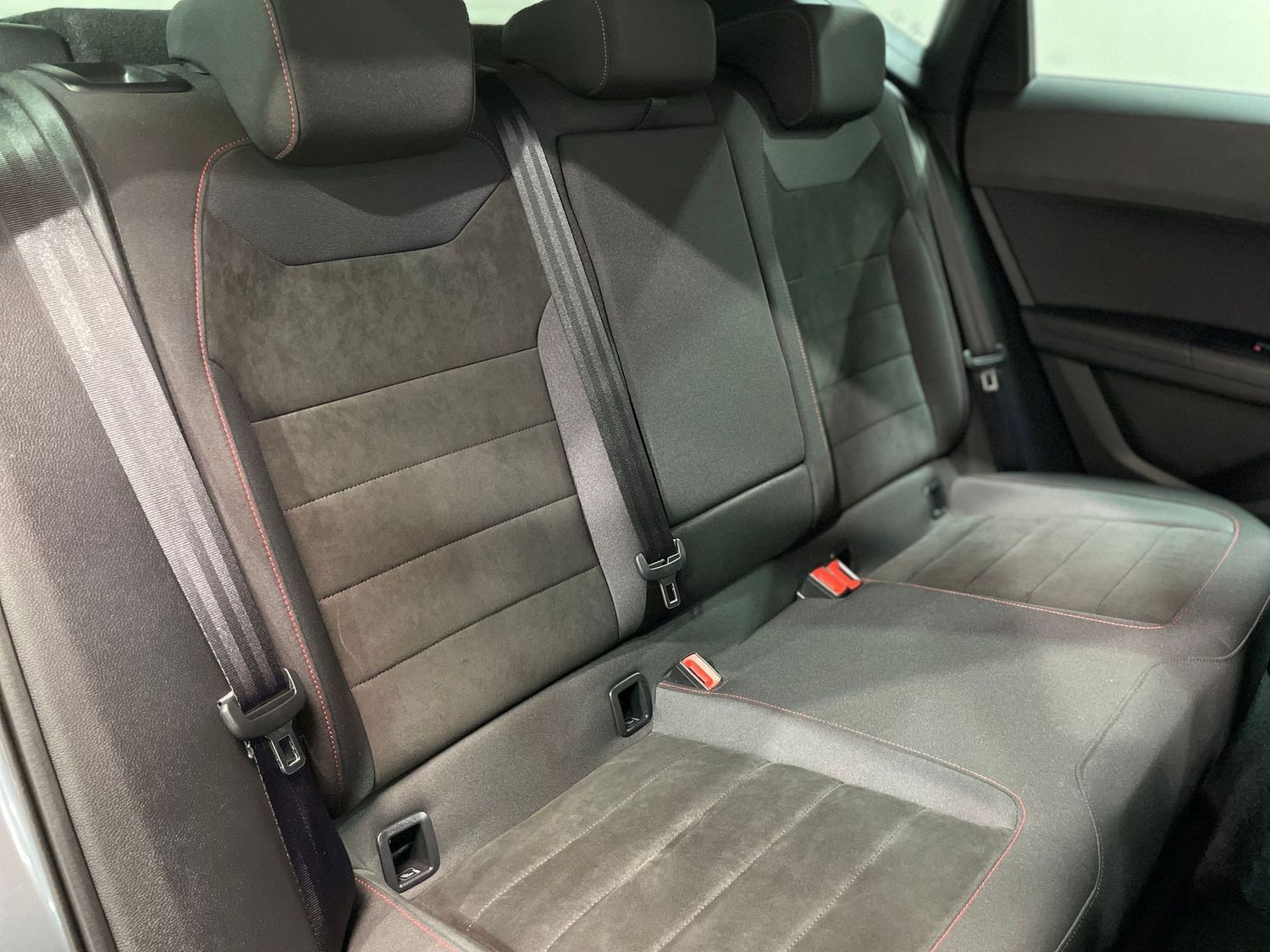 Fahrzeugabbildung SEAT Ateca FR 1.5TSI #DSG#Virtual#LED#Beats#Kamera