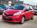 Toyota Yaris Cool*GARANTIE*TÜV/NEU*KLIMA*WENIG KM* - Toyota Yaris: Rot
