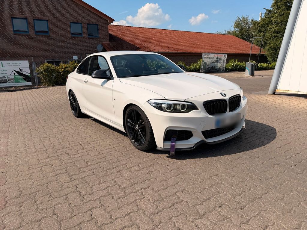 Image of BMW 216