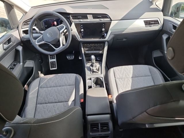Fahrzeugabbildung Volkswagen Touran 2.0 TDI DSG MOVE 7-SITZER ELEKTR.HECKKL.