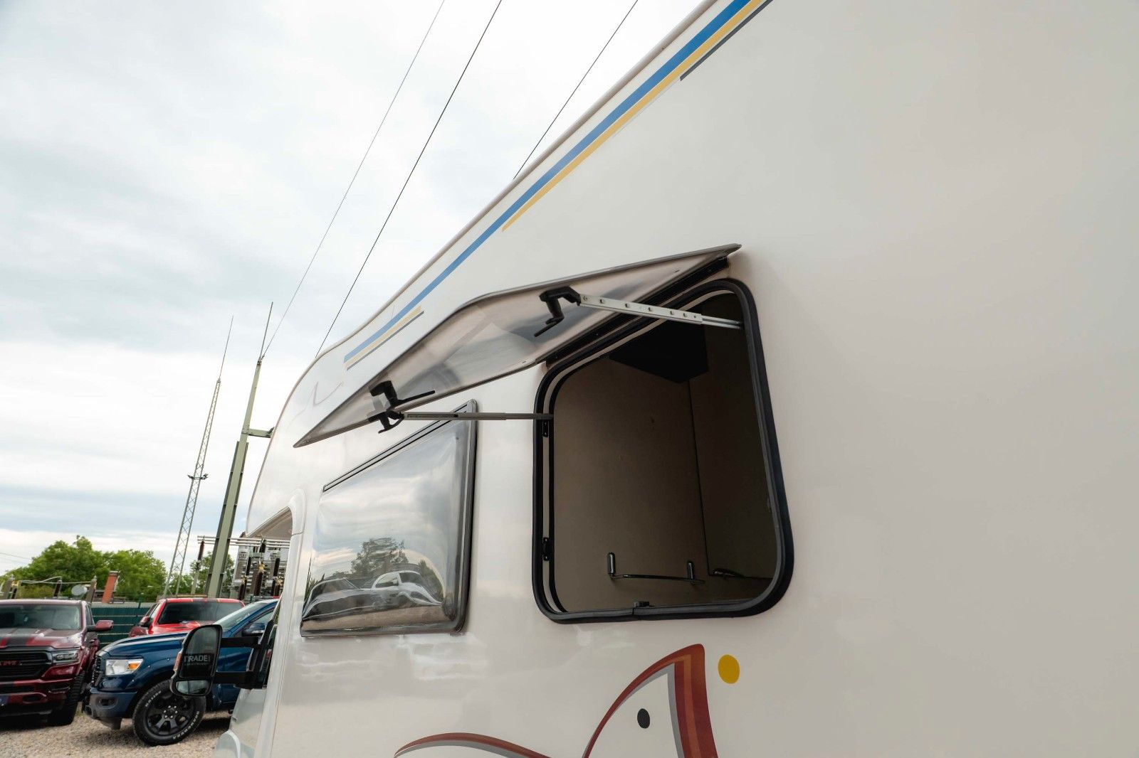 Fahrzeugabbildung Fiat Ducato Orange Camp *6 Schlafplätze*Markise*