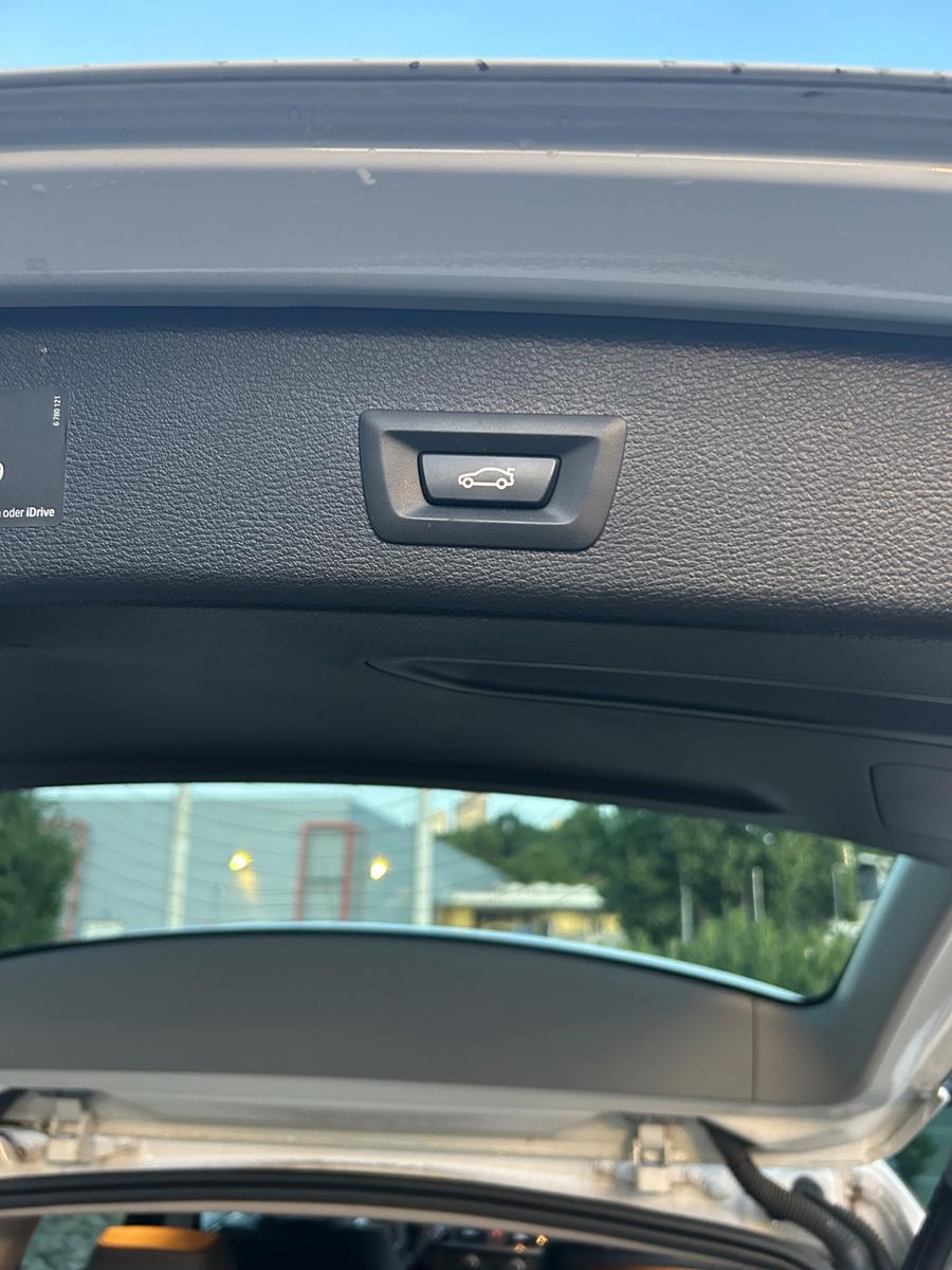 BMW X3 xDrive20i xLine AT Auto.Panorama