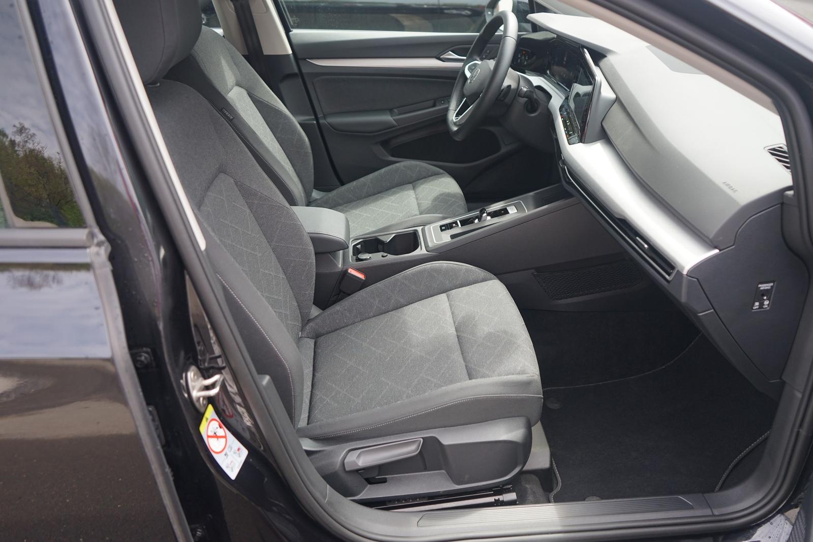 Volkswagen Golf VIII Variant 1.5 eTSI DSG LED Navi ACC PDC, миниатюра 22
