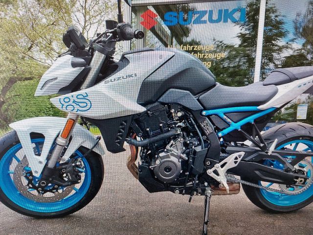 Suzuki GSX-8S