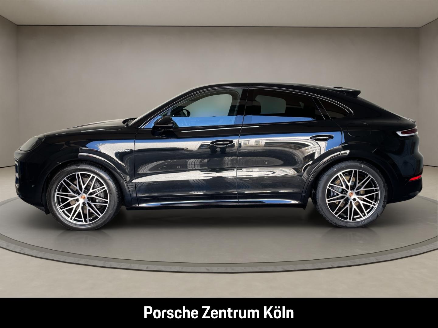 Porsche Cayenne E-Hybrid Coupe Black Edition InnoDrive