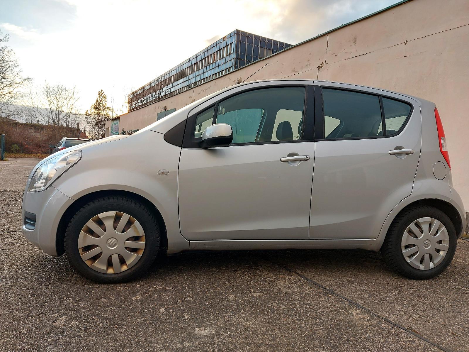 Suzuki Splash 1,0i Club 5tür Klima Sitzheiz Euro 5