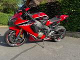 Honda CBR 1000 RR SC77 - HONDA CBR