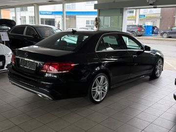 Mercedes E 200 - 1