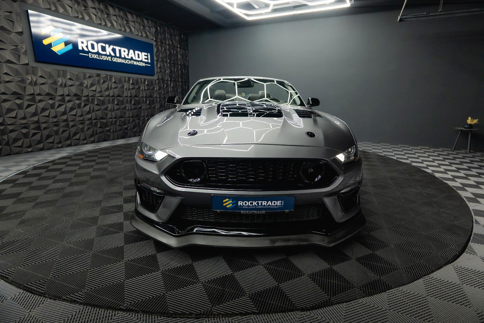 Fahrzeugabbildung Ford Mustang Shelby GT 500 5.0 V8 PREMIUM Performance