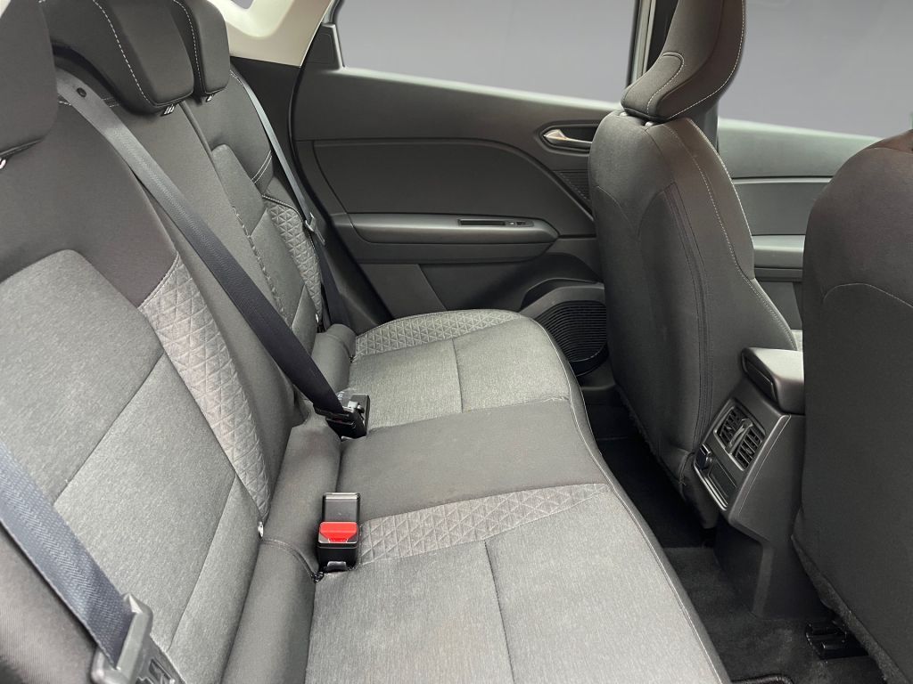 Renault Captur TCe 90 EQUILIBRE – Bild 5