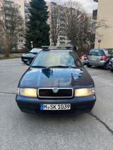 Skoda Octavia SLX 2.0 - Skoda Octavia aus 1999: Kombi