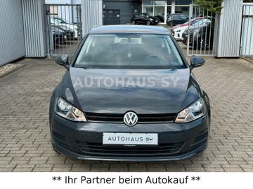Volkswagen Golf - 3