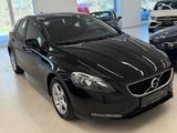 Volvo V40 Kinetic Navi Klima SHZ - Volvo: Schwarz