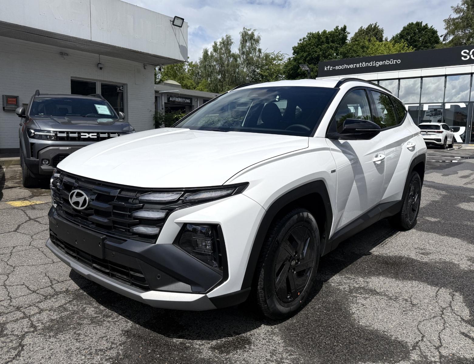 Hyundai TUCSON 1.6 TGDI DCT Blackline Nav SHZ Kam SOFORT