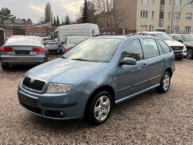 Skoda Fabia Combi Ambiente 2. Hand Automatik Klima SHZ