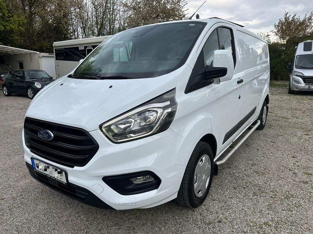Image of Ford Transit Custom