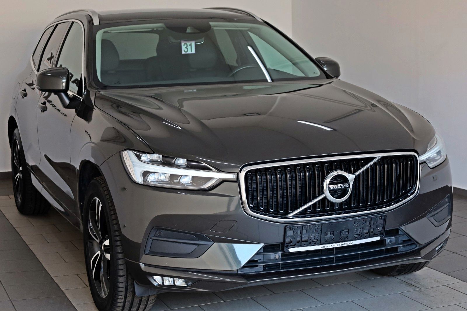 Fahrzeugabbildung Volvo XC60 D4 MomentumPro,Leder,Navi,LED,Kamera,SH,PDC