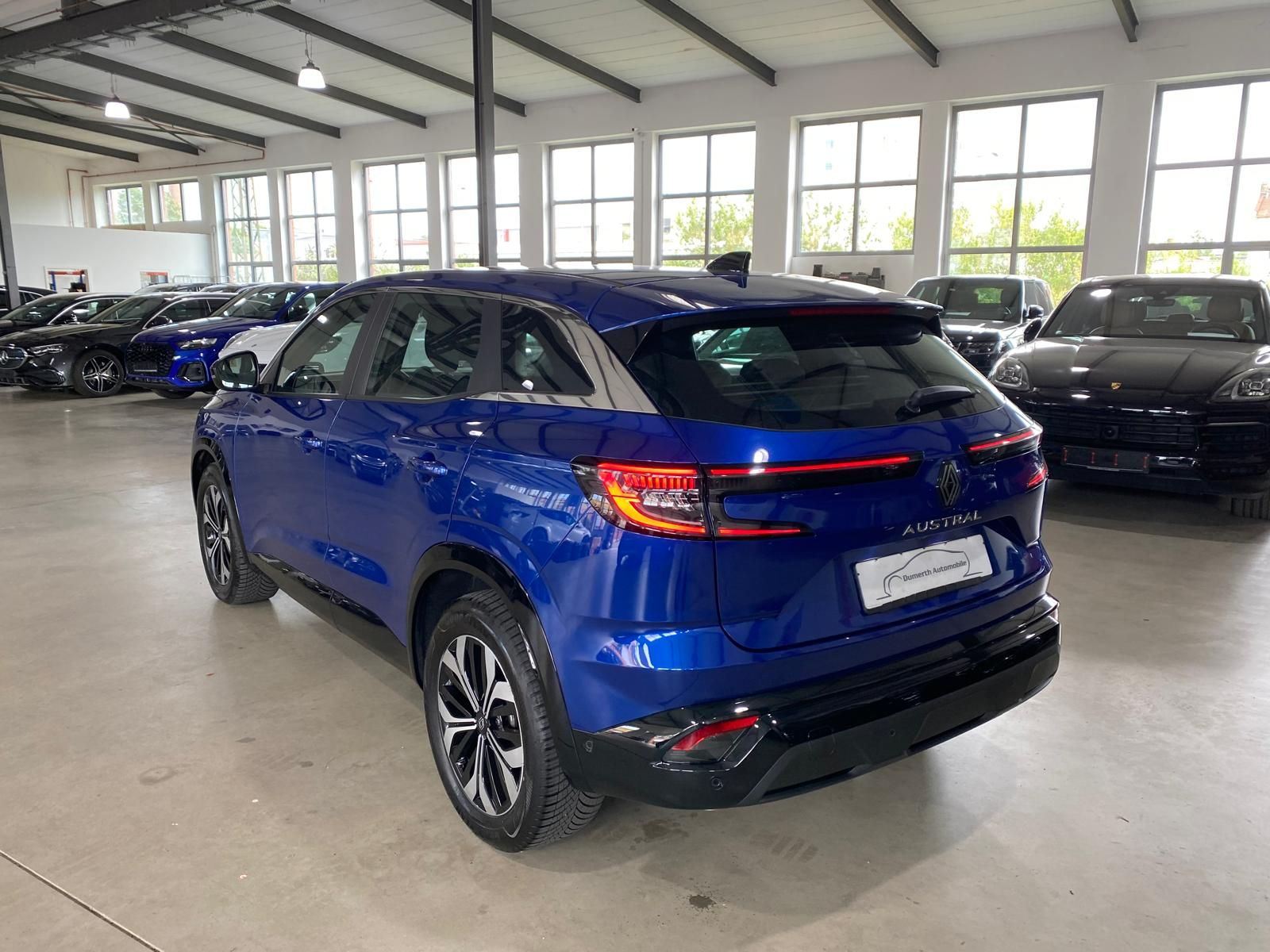 Fahrzeugabbildung Renault Austral Mild Hybrid 140 Sports Equilibre