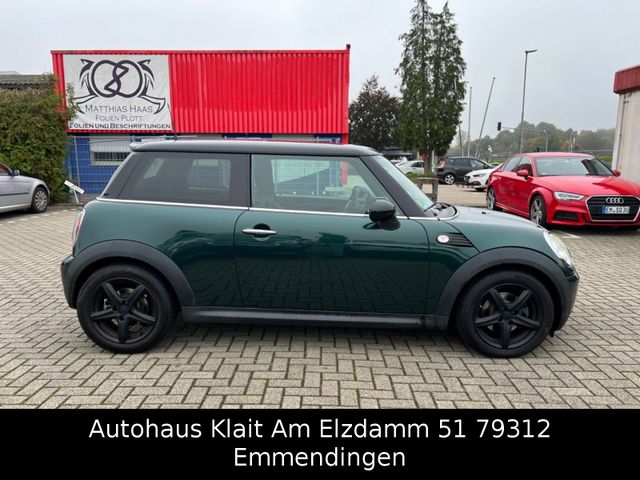 Fahrzeugabbildung MINI COOPER_D Mini Cooper D Panorama Tüv