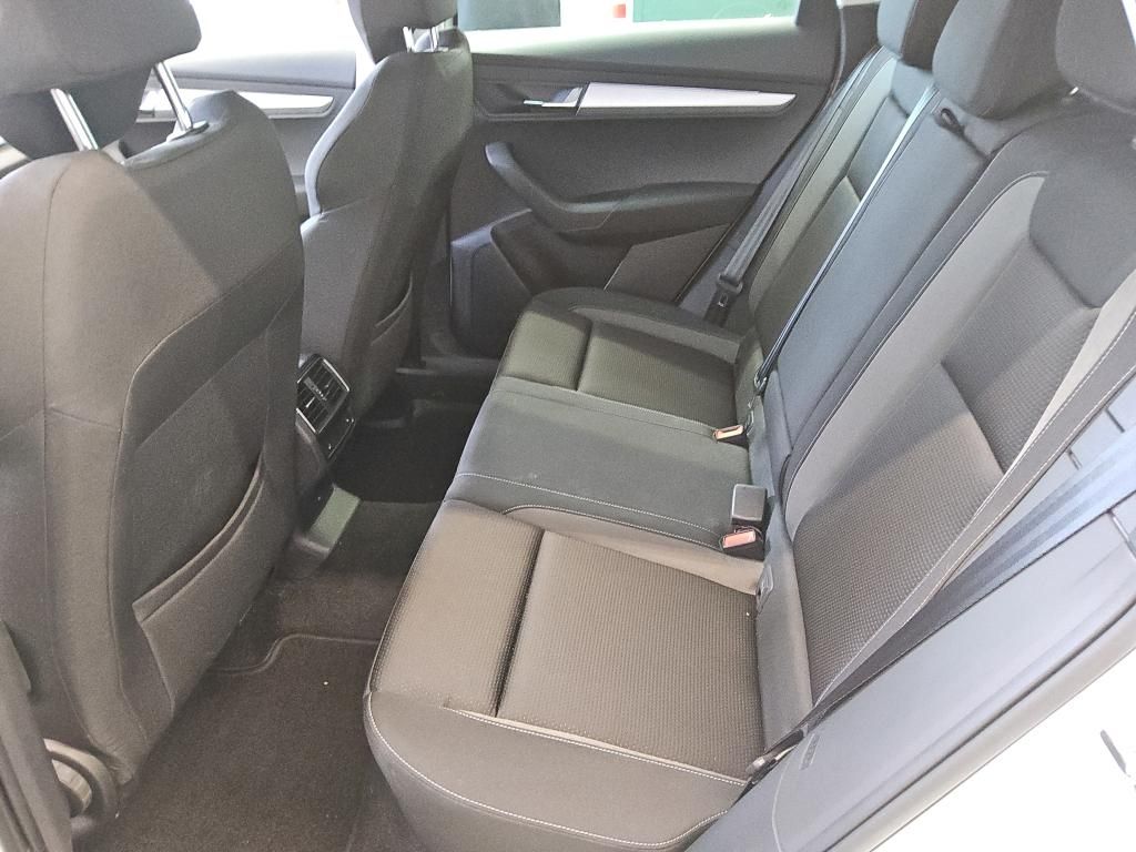 Karoq 2.0 TDI Tour, AHK, Navi, RearView, Kessy D