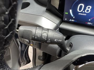 Ford Tourneo Custom 2.0 EcoBlue L1 Titanium
