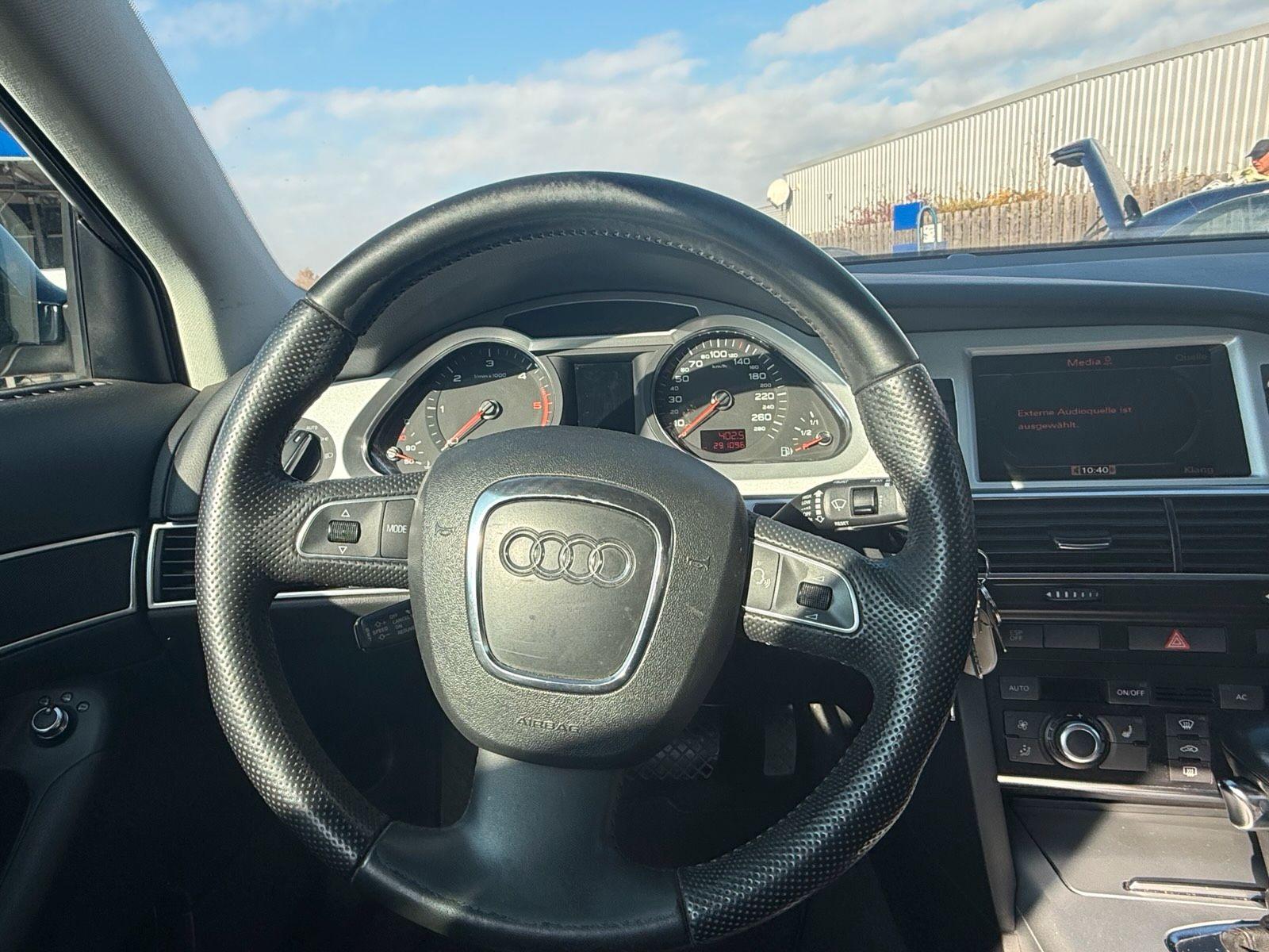 Audi A6 2011 — photo 11