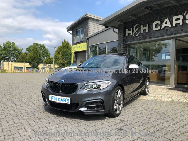 BMW M240i Coupe Schiebedach Kamera Navi Prof. 