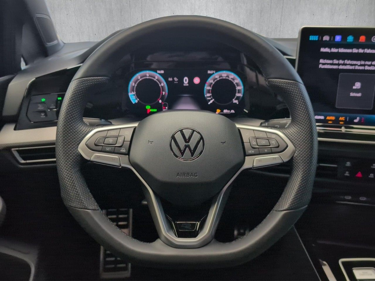 Golf R-Line Black Style 1.5 eTSI DSG Klima Navi