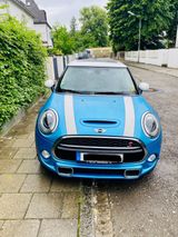 MINI Cooper S Chili 1.HD Navi Leder Pano Service neu