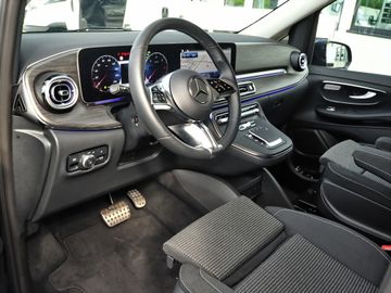 Mercedes V 220 - 7