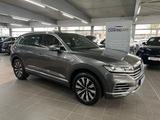 Volkswagen Touareg 3.0 TSI Elegance 4M HuD+VC+MEM+Puglia+19 - gebrauchte VW Touareg aus dem Jahr 2022