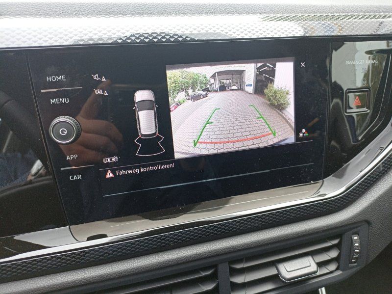 Fahrzeugabbildung Volkswagen Polo 1.0 TSI DSG Life