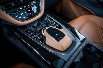 صورة مصغرة 22 لـ 2021 Aston Martin DBX