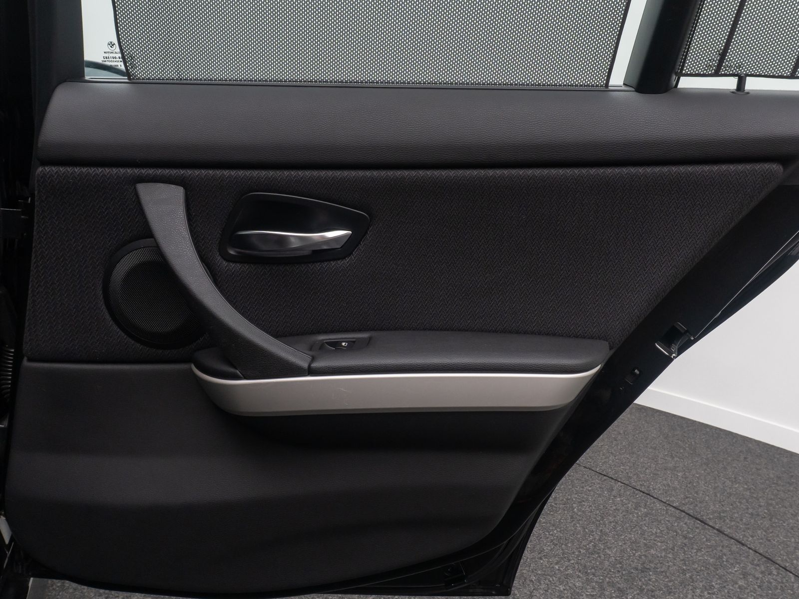 Fahrzeugabbildung BMW 318d GeschwindigReg PDC KlimaAut Freischprech