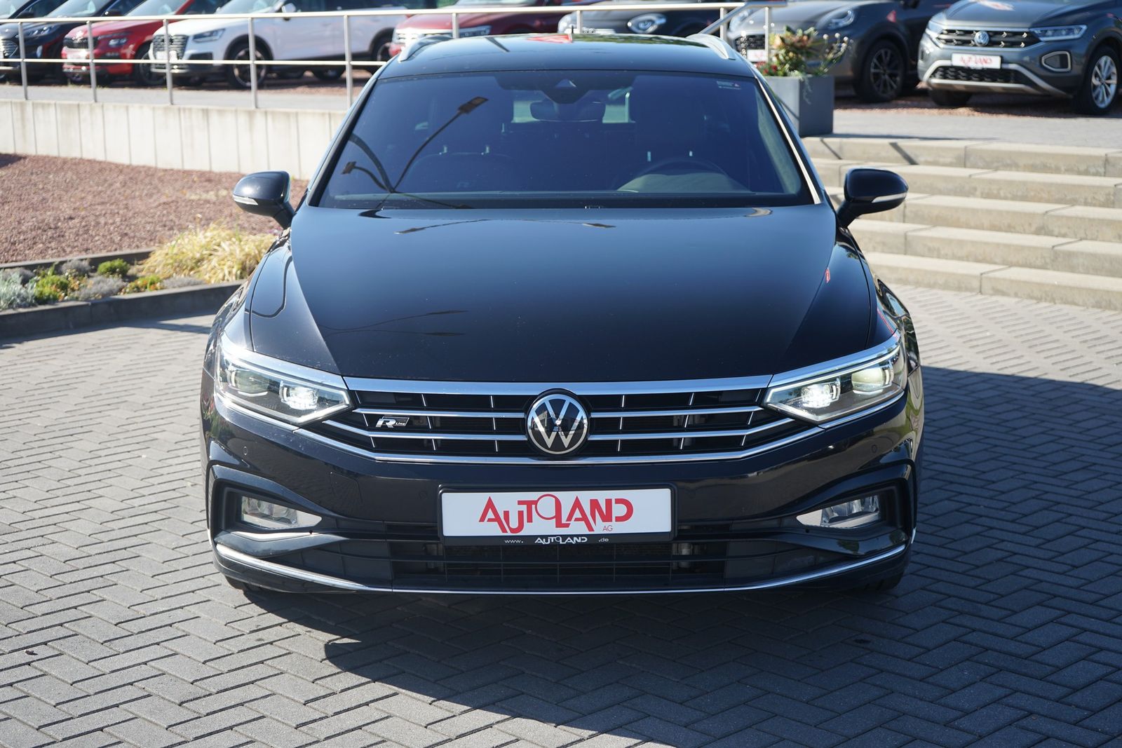Volkswagen Passat Variant 2.0 TSI DSG R-Line LED Navi imagem 3