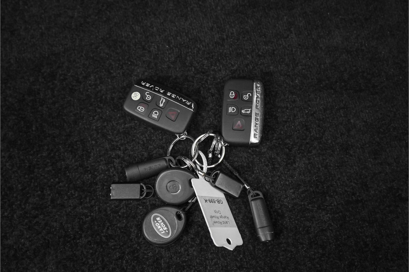 Land Rover Range Rover 5.0 V8 Autobiography 510ch | 1ère main | 175 167 km | Pano | ACC | Sièges ventilés/chauffants | Suspension pneumatique | Caméras AV/AR | 4x4