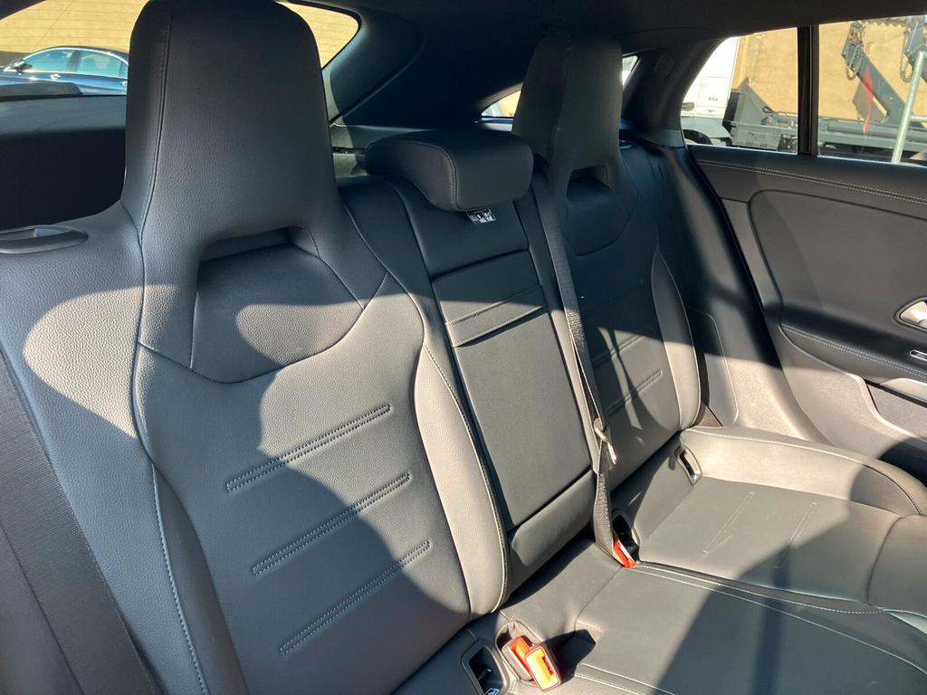 Mercedes-Benz CLA 220 Shooting Brake