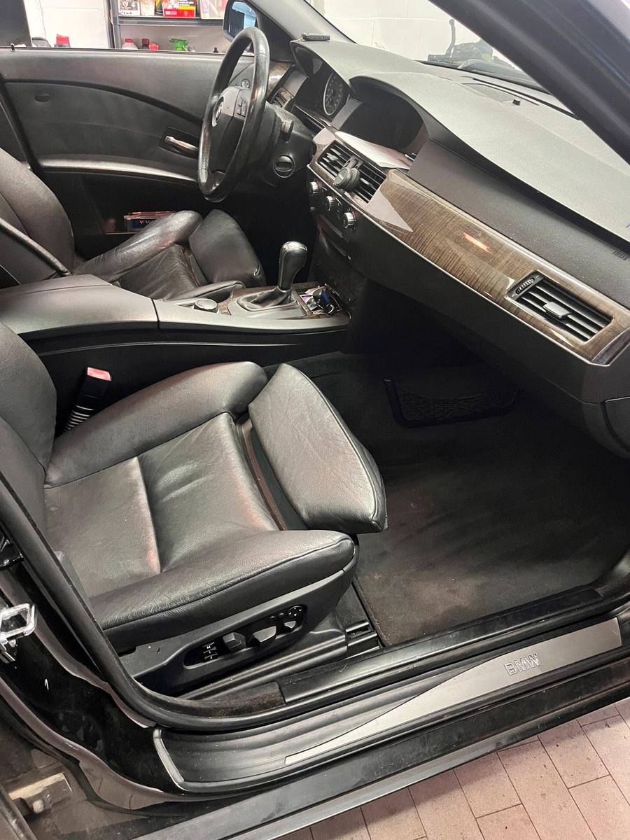 BMW 530 2005 — photo 11