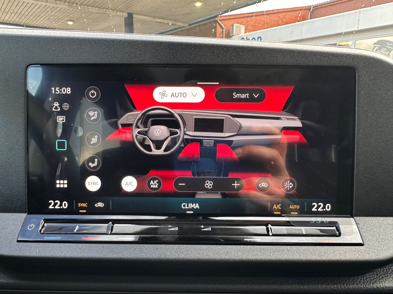 Fahrzeugabbildung Volkswagen Caddy Maxi 2.0 TDI DSG Pano/ACC/LED/APP/7-Sitzer