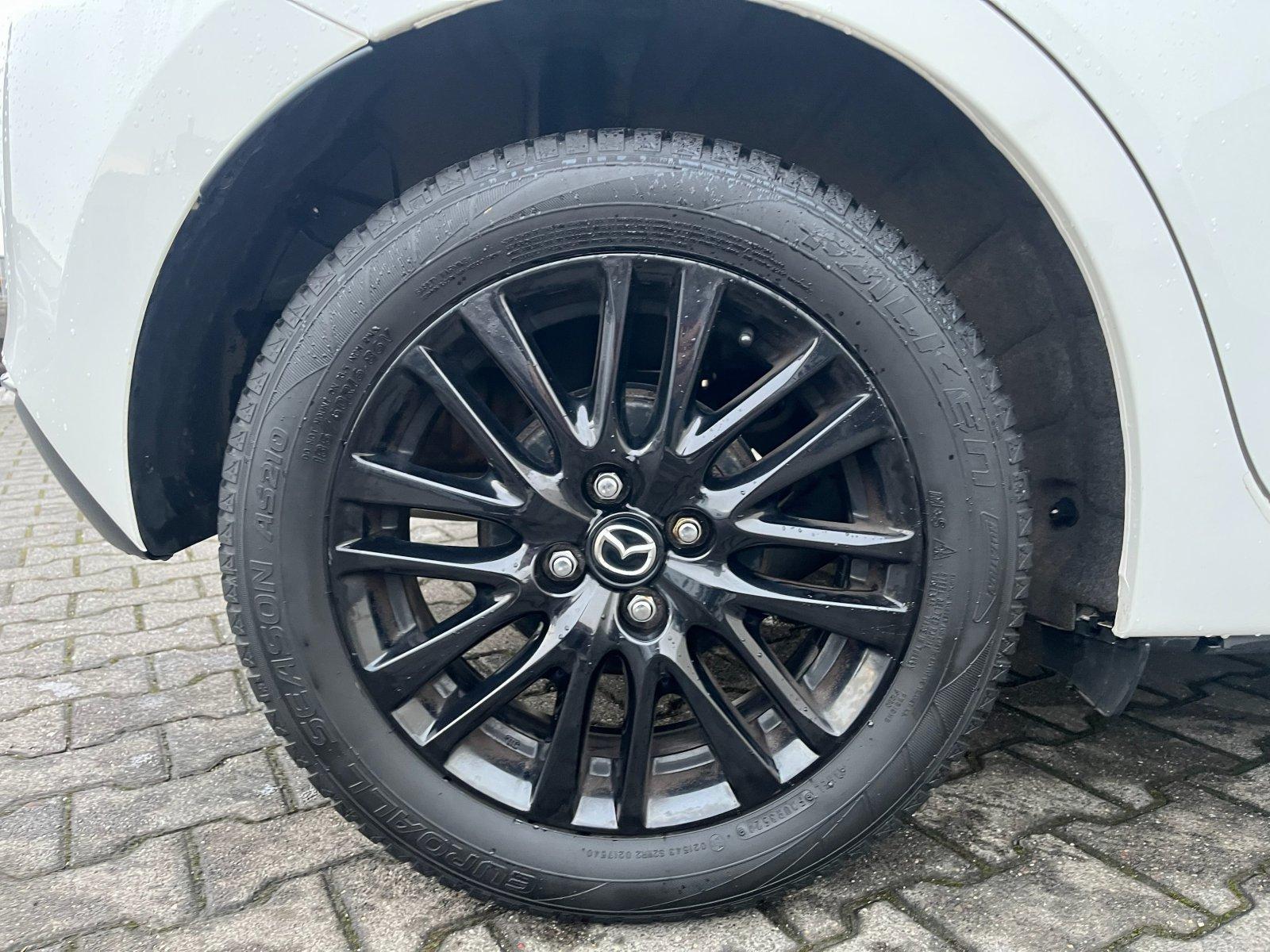 Mazda 2 1.5i HOMURA 90 | LED | PDC |