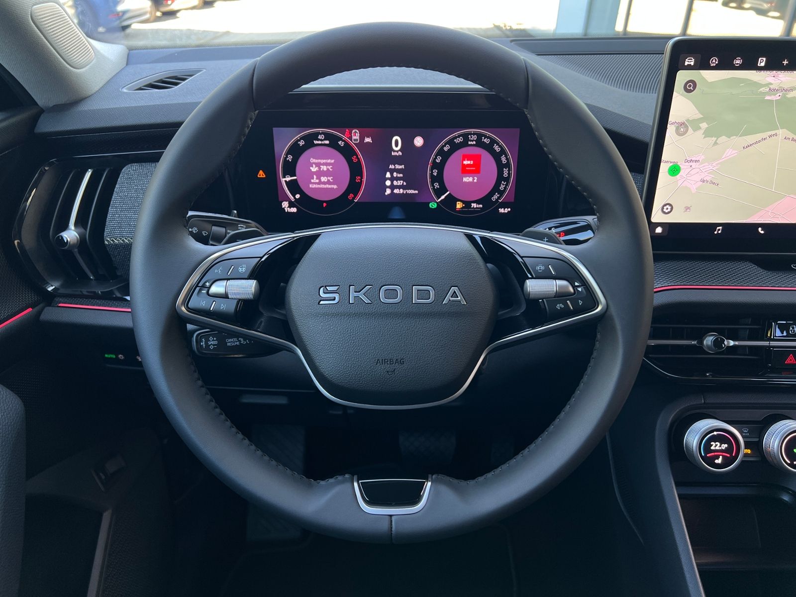 Fahrzeugabbildung SKODA Kodiaq Selection 2.0 TDI DSG *LED,AHK,Navi,Winte