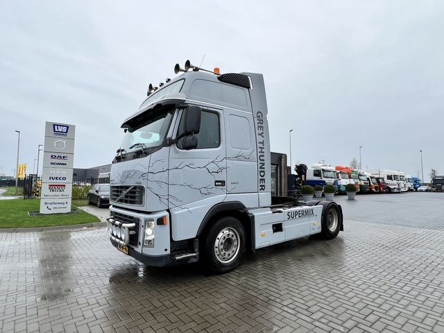 Volvo FH16.660 4x2 Trekker Only 372.000km / Grey Tunde